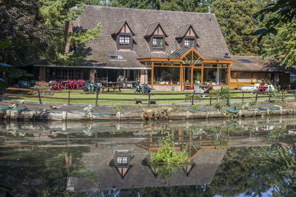 Auberge Du Bord Des Eaux - Demi-Pension Assuree Sur Reservation Saint-Amand-les-Eaux Exterior photo